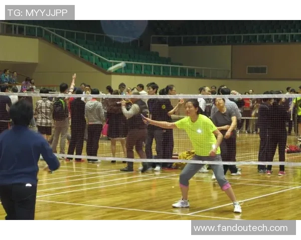 专业解读：北京羽毛球队的边路渗透打法