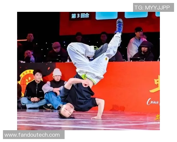 街舞深度：解密重庆街舞队的防反